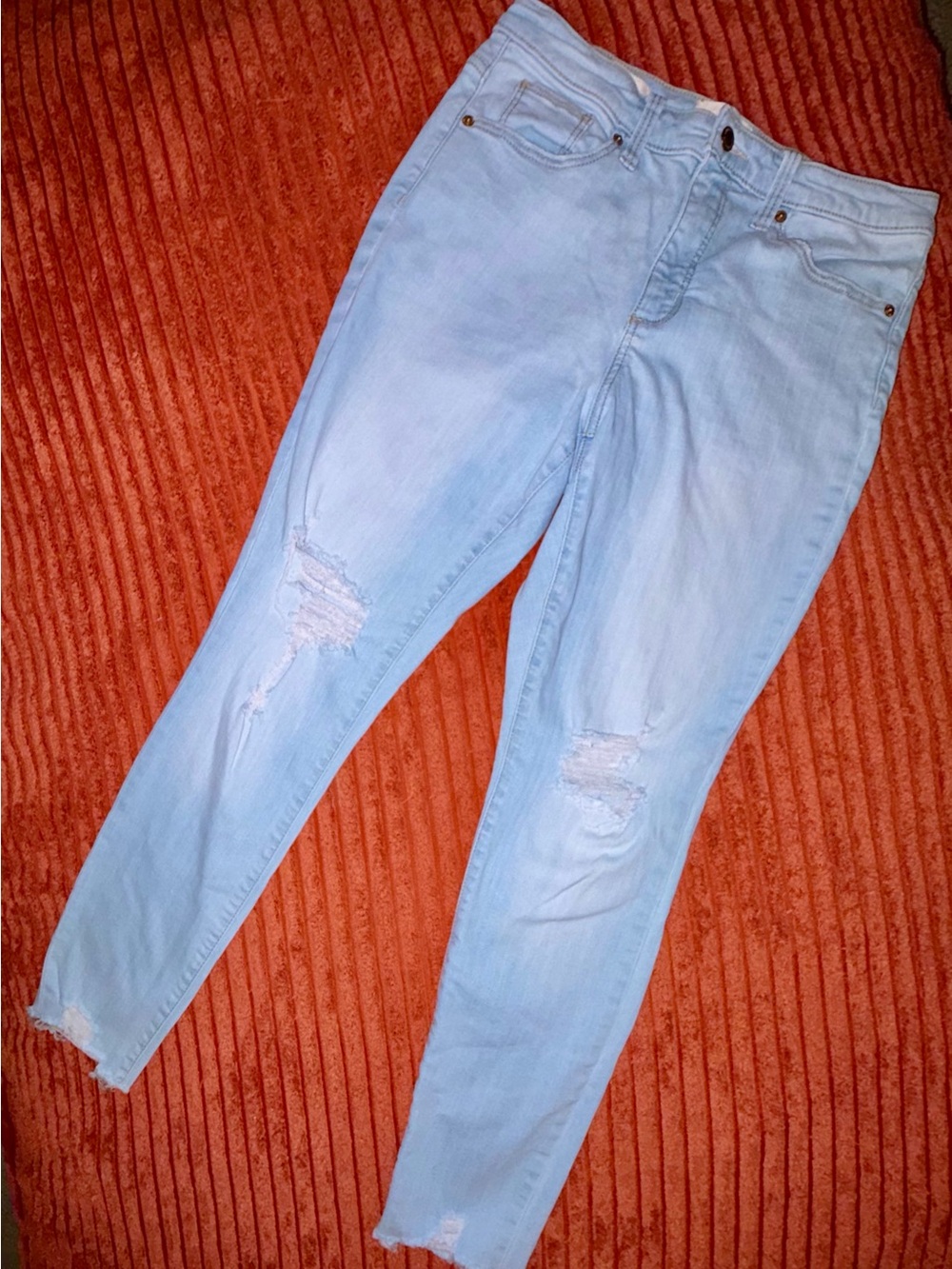 Universal Thread Light Blue Ripped Skinny Jeans